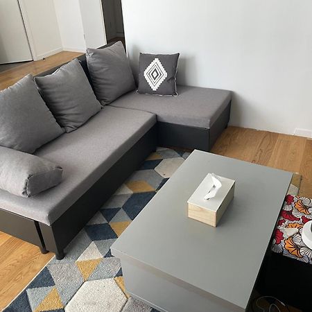 Smb Apartment Bezons Ngoại thất bức ảnh
